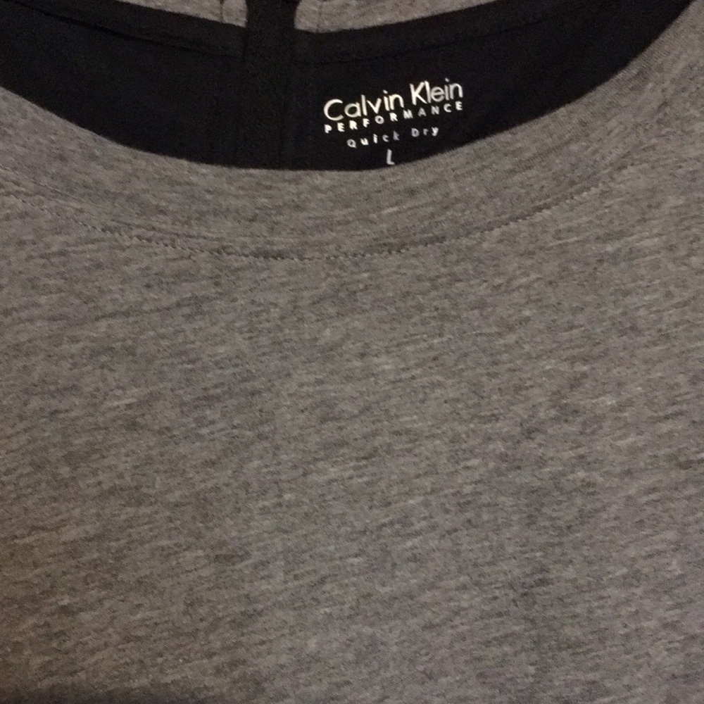 Work out shirt - Picture 2 of 4